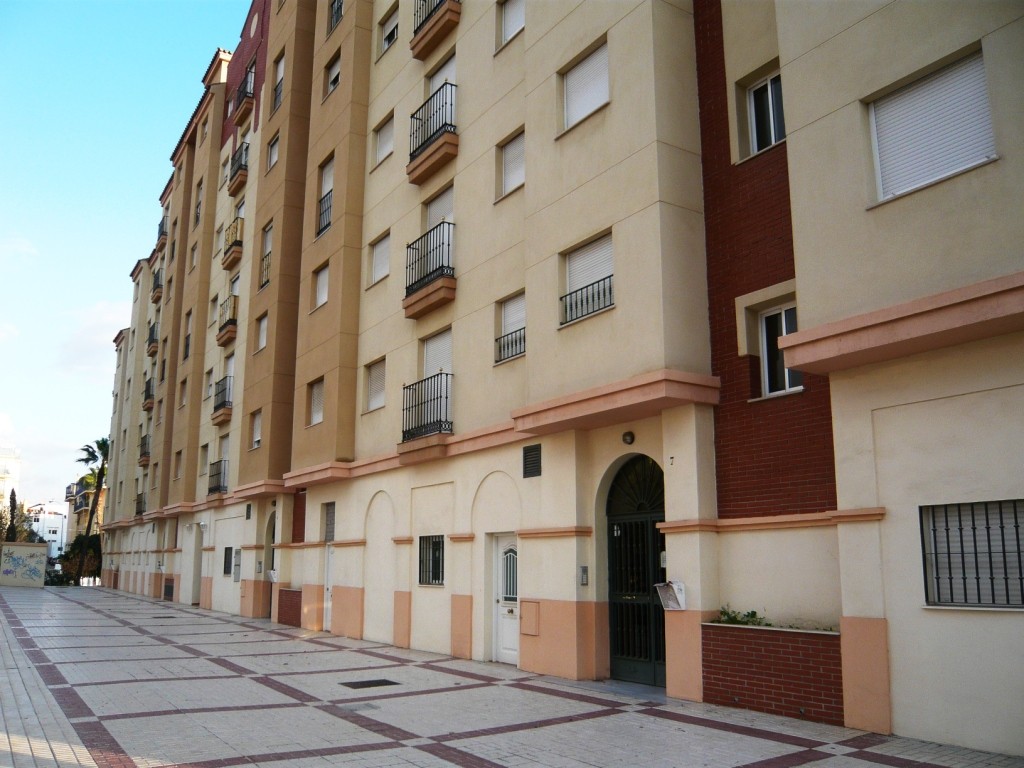 Venta local comercial Vélez Málaga