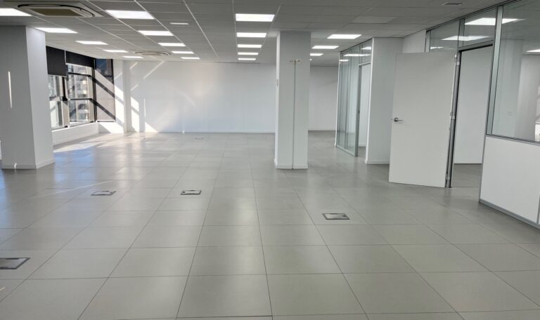 Piscis Center – Alquiler de Oficina 5ª Planta 1-2